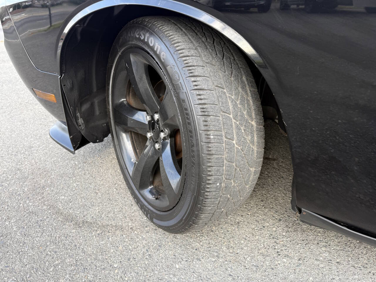 Used 2014 Dodge Challenger R/T w/ Blacktop Package image 21