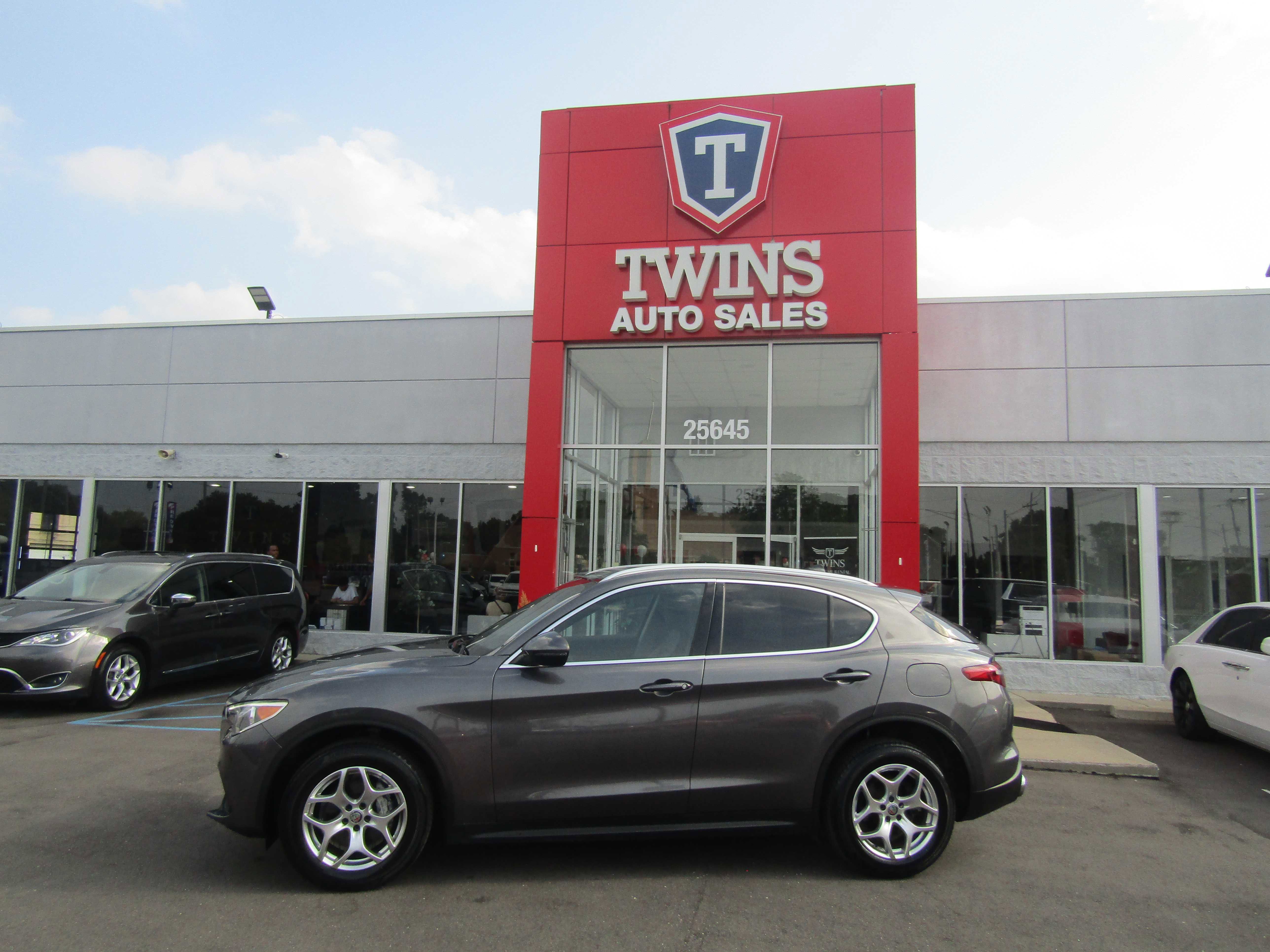 Used 2021 Alfa Romeo Stelvio Sprint w/ Sun & Sound Package