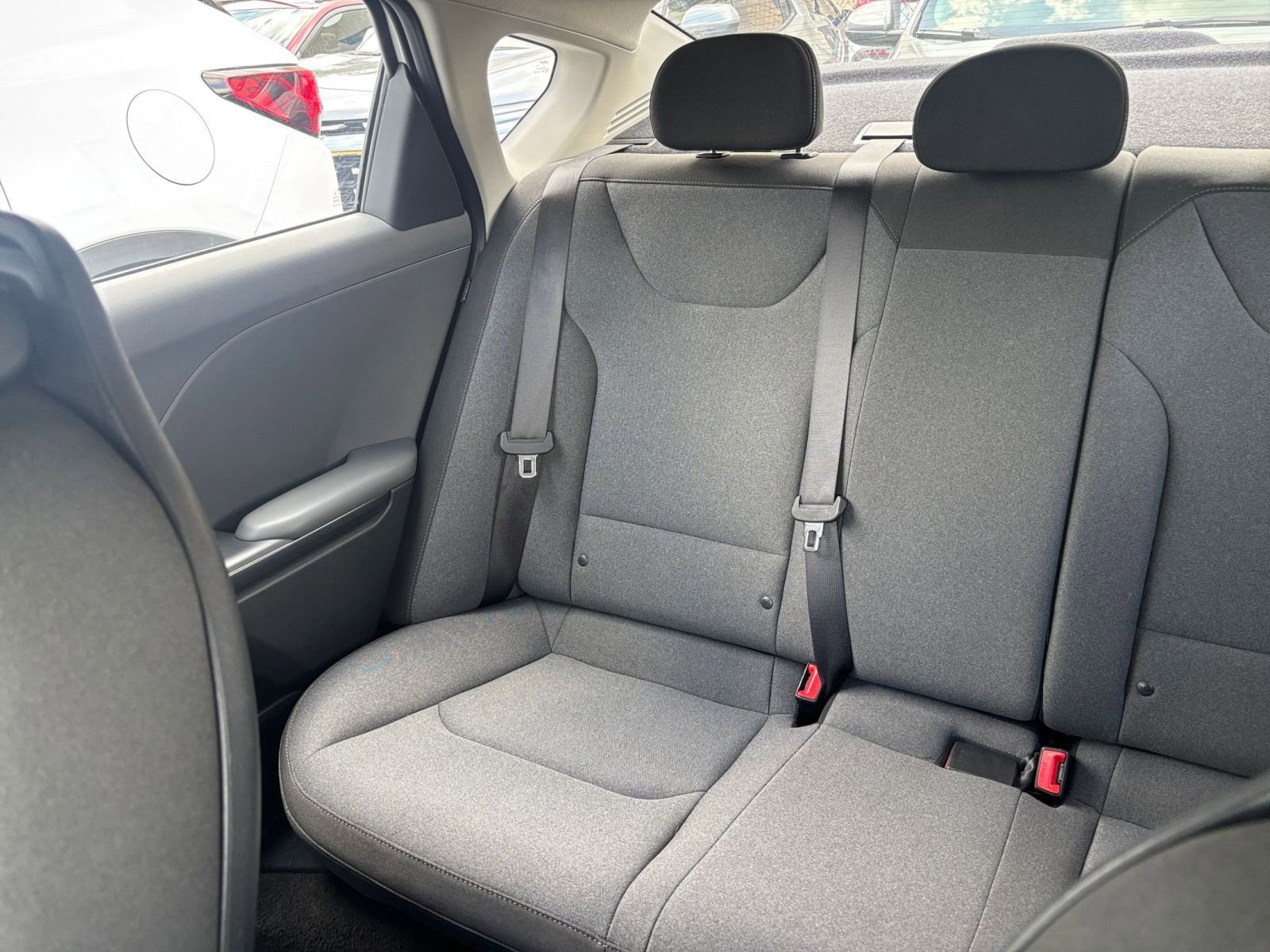 Used 2025 Kia K4 FWD image 38