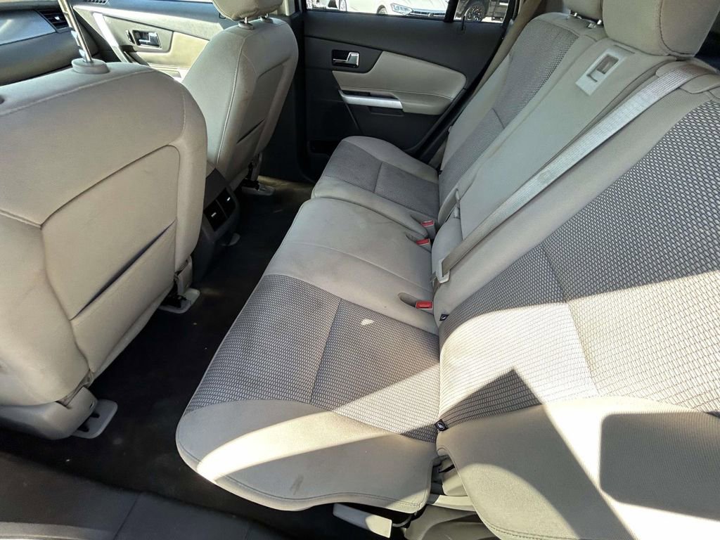 Used 2013 Ford Edge SEL FWD image 11