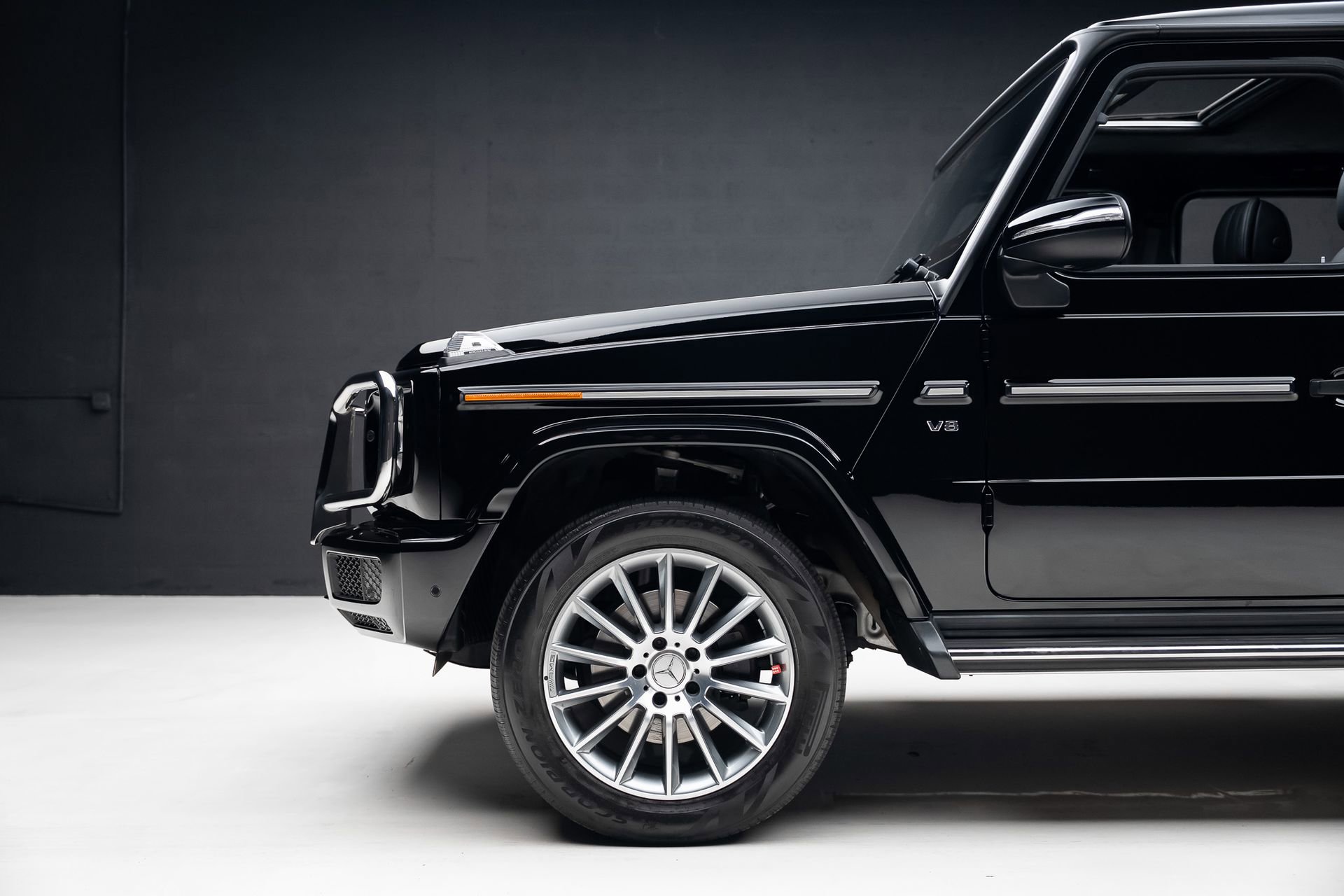 Used 2023 Mercedes-Benz G 550 image 19