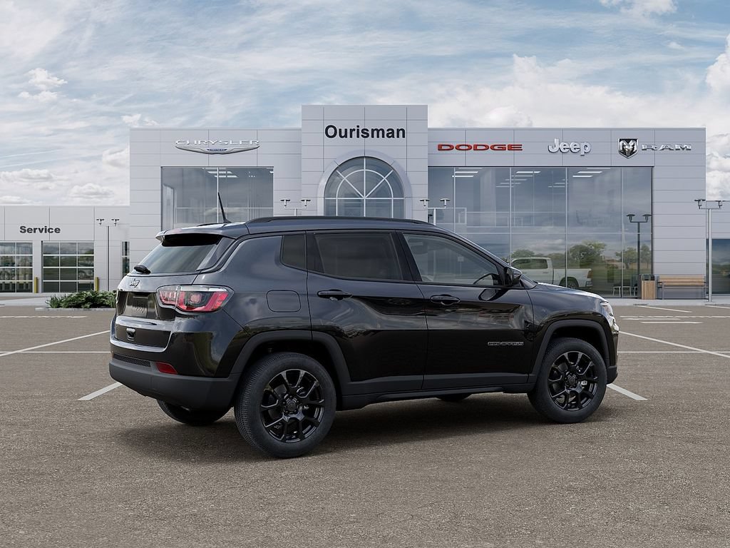 New 2026 Jeep Compass Latitude AWD/4WD image 4