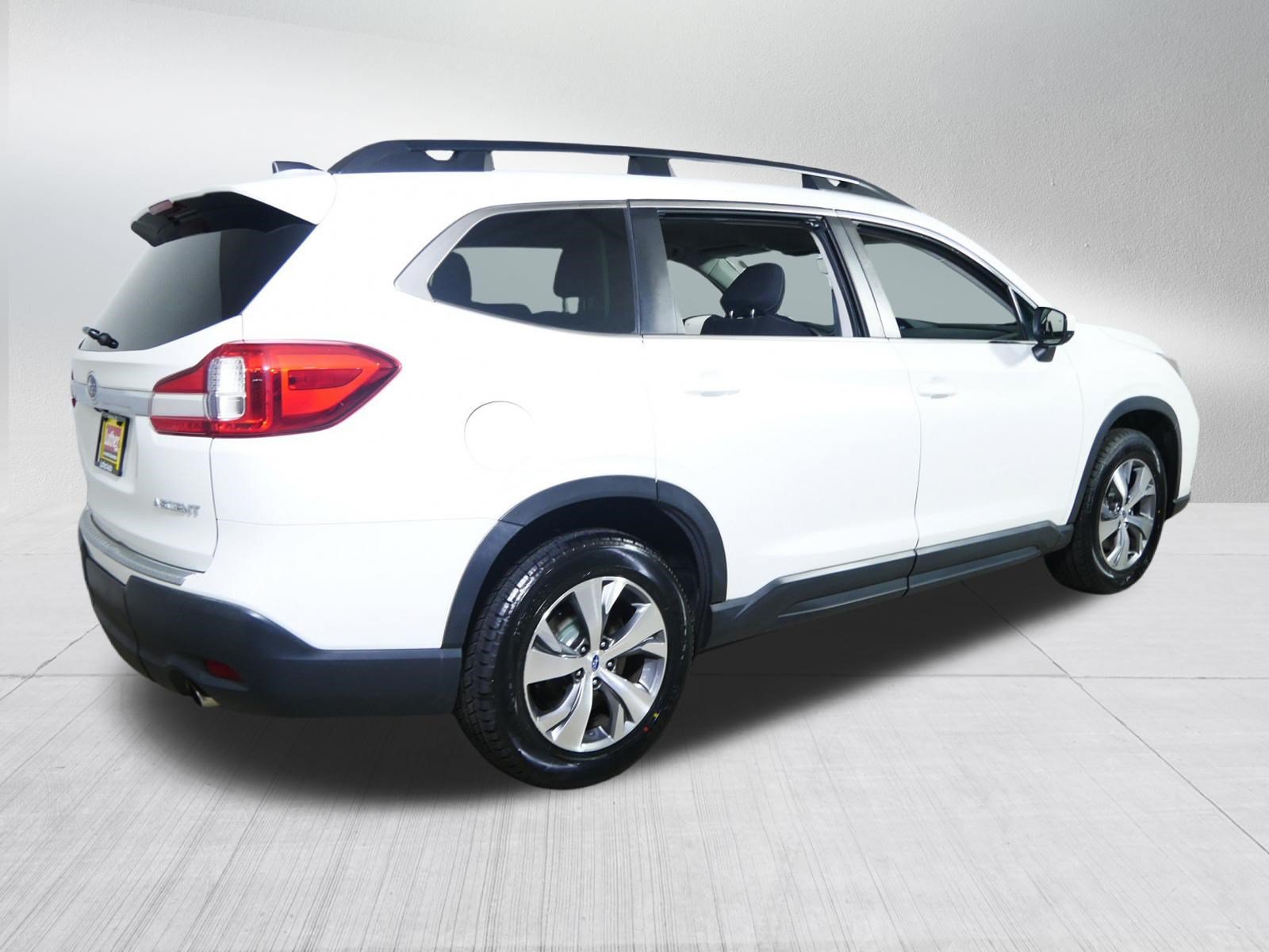Used 2019 Subaru Ascent Premium w/ Popular Package #1 AWD/4WD image 7