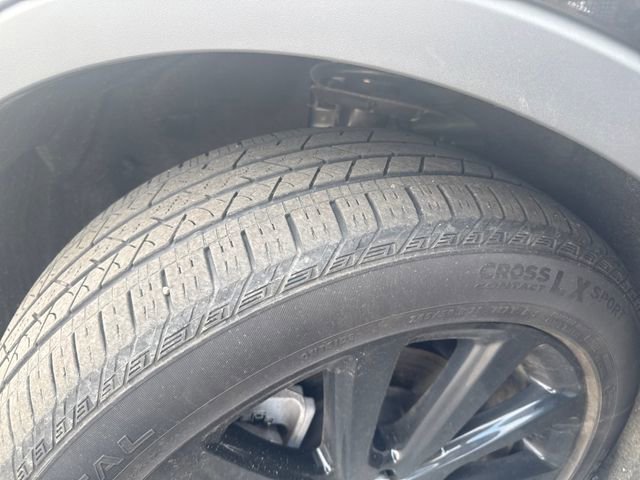 Certified 2023 Lincoln Nautilus Reserve w/ Equipment Group 201A image 33