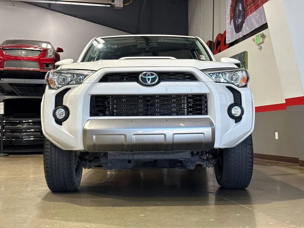 Used 2019 Toyota 4Runner TRD Off-Road AWD/4WD image 55