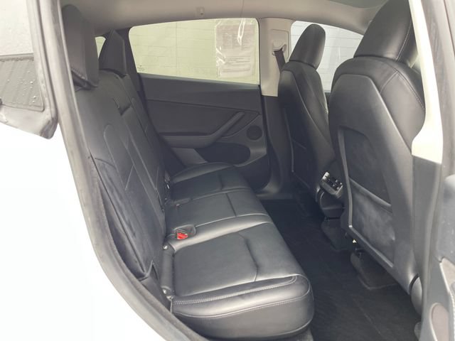 Used 2023 Tesla Model Y Performance AWD/4WD image 33