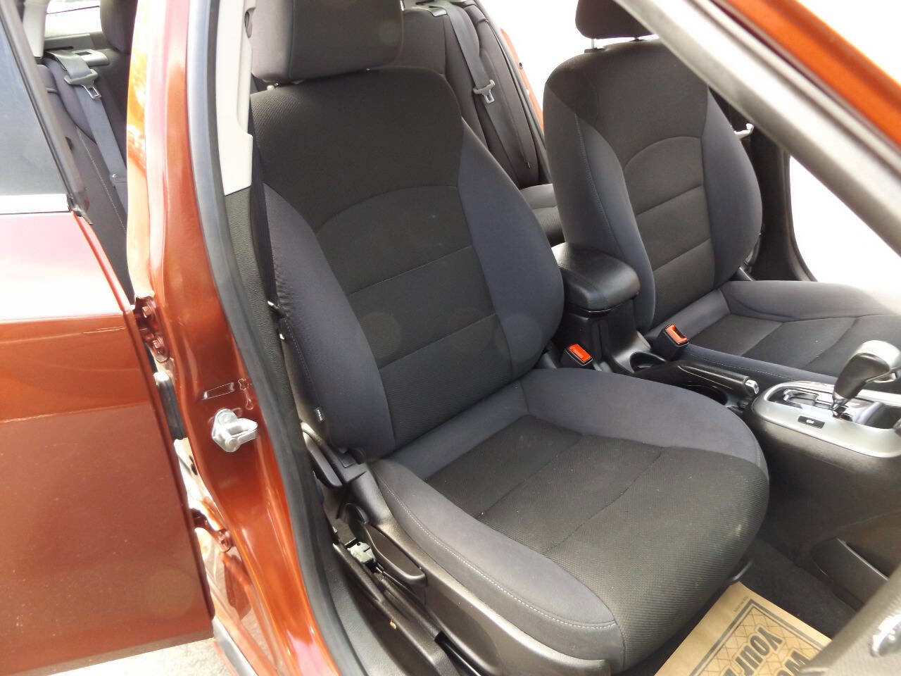 Used 2013 Chevrolet Cruze LT image 22