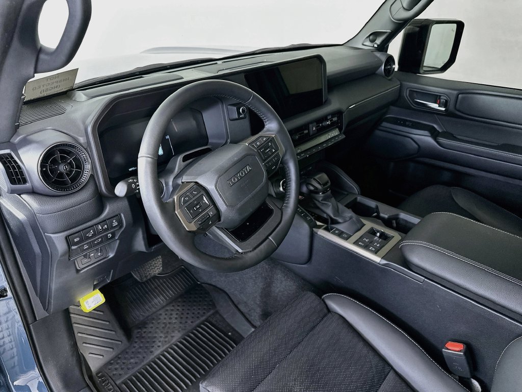 Used 2026 Toyota Land Cruiser w/ Premium Package AWD/4WD image 29
