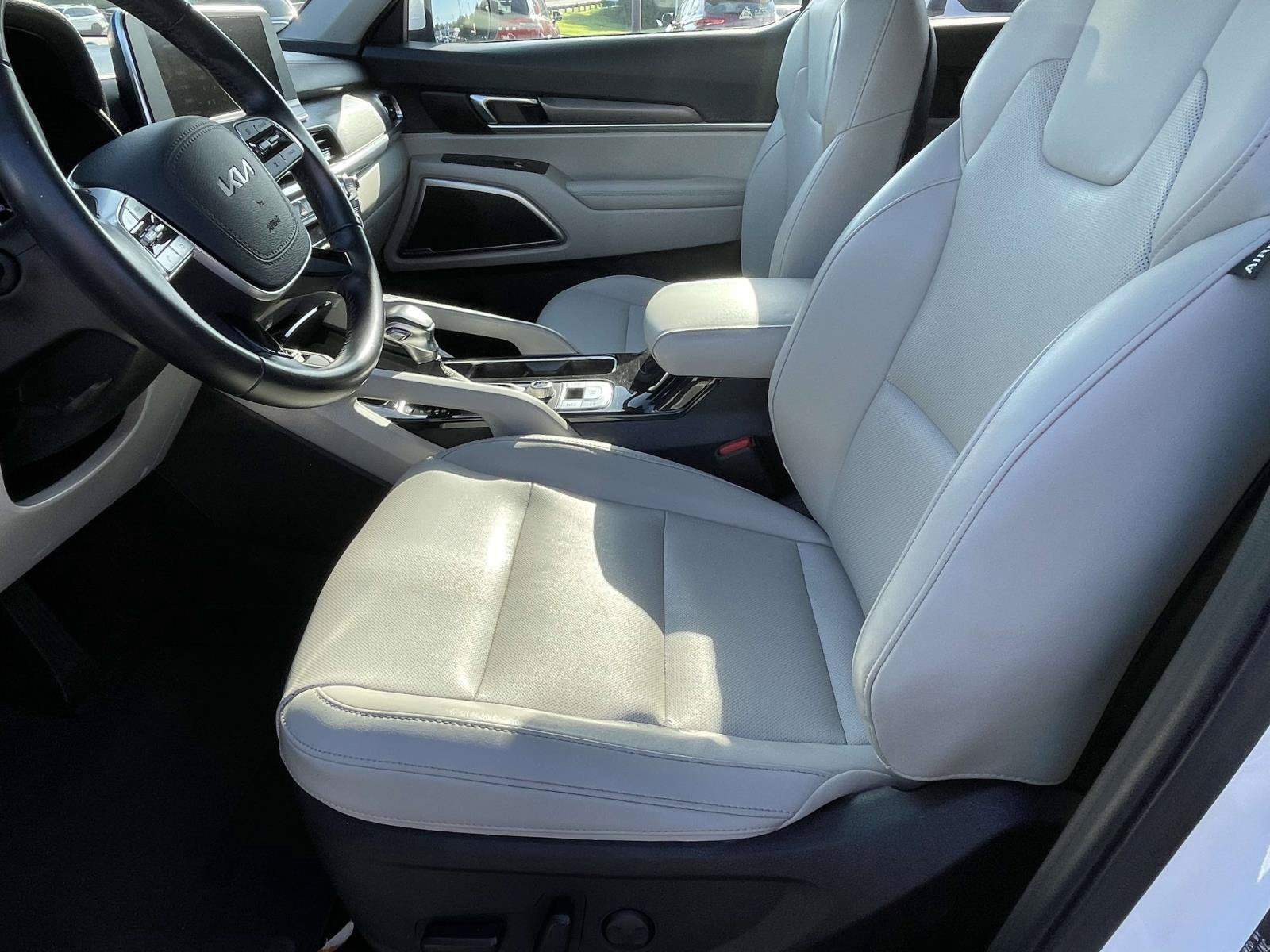 Used 2022 Kia Telluride S AWD/4WD image 13