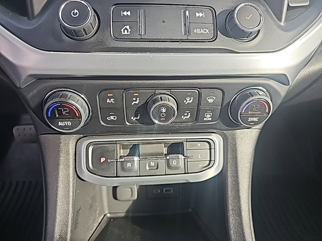 Certified 2022 GMC Acadia SLT w/ Elevation Edition image 24