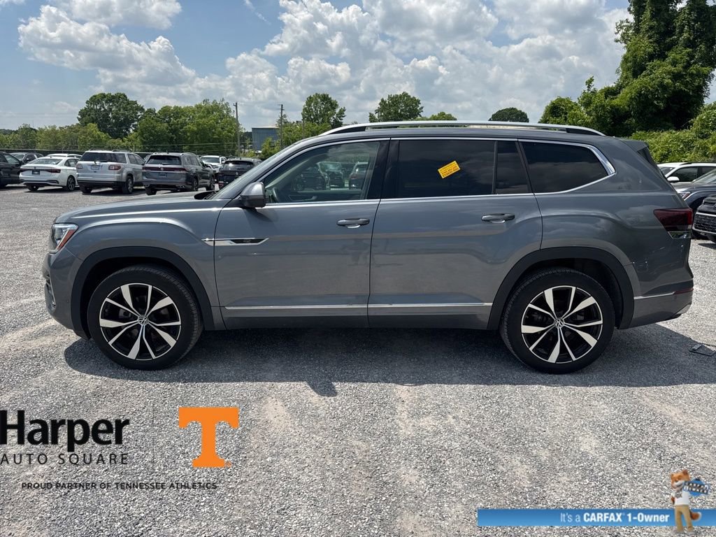 Used 2025 Volkswagen Atlas SEL Premium R-Line AWD/4WD image 2
