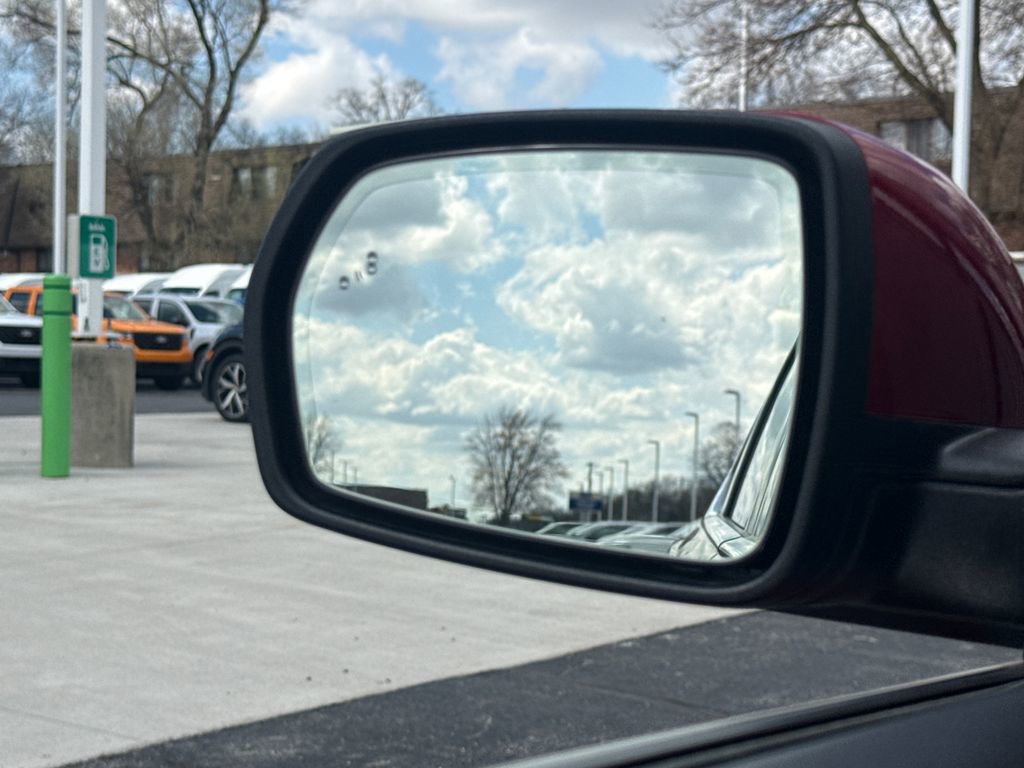 Used 2023 Ford Edge Titanium w/ Equipment Group 301A image 37