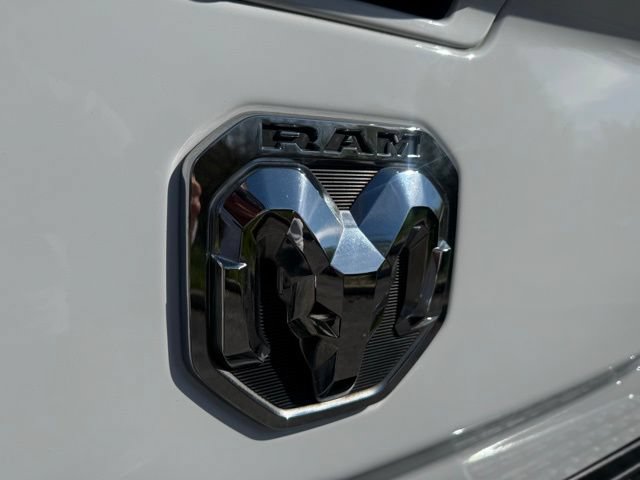 Used 2020 RAM 2500 Big Horn AWD/4WD image 9