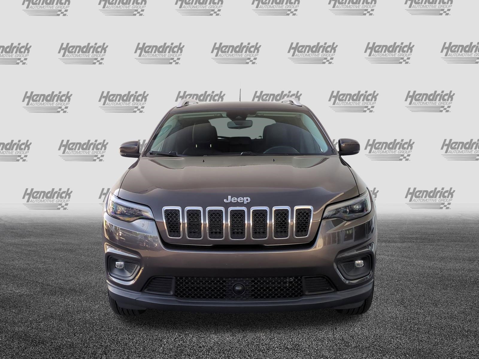 Used 2021 Jeep Cherokee Latitude Lux image 3