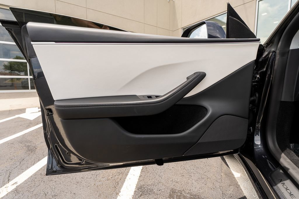 Used 2025 Tesla Model 3 RWD image 26