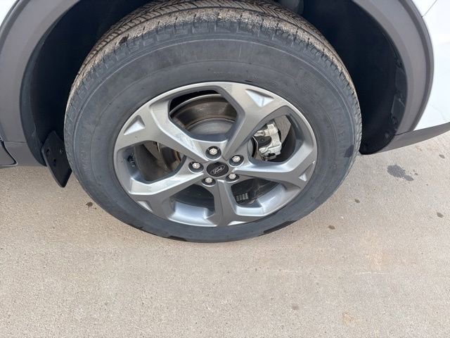 Used 2025 Ford Escape ST-Line Select image 9