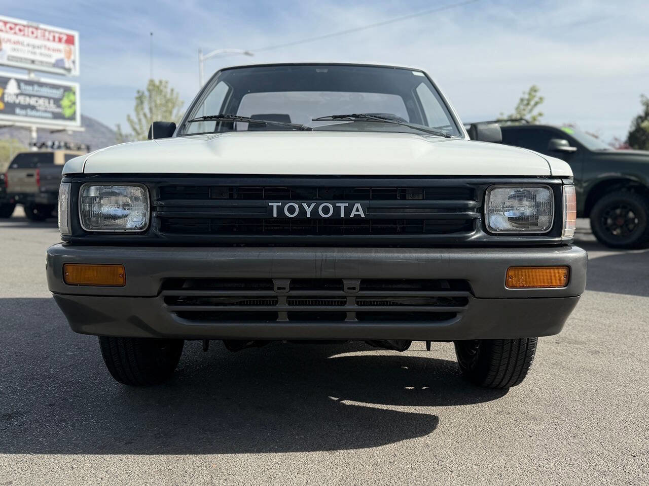 Used 1991 Toyota Pickup 2WD Regular Cab image 60