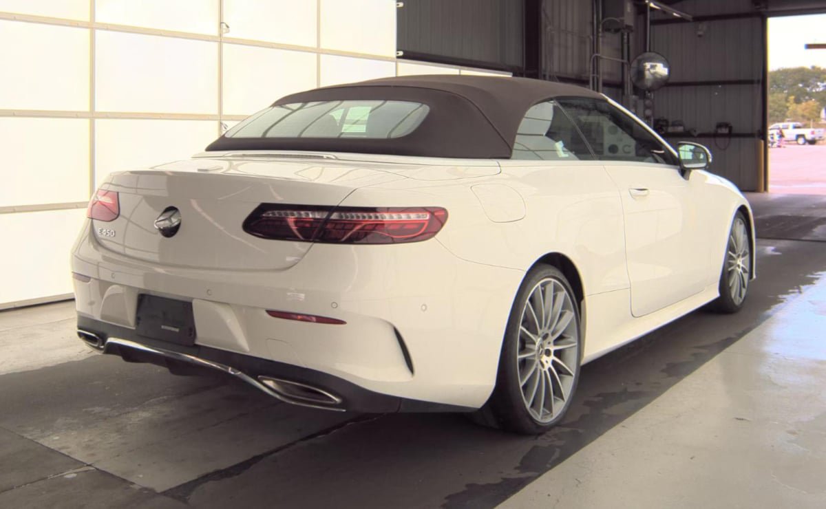 Used 2023 Mercedes-Benz E 450 Cabriolet w/ AMG Line image 3