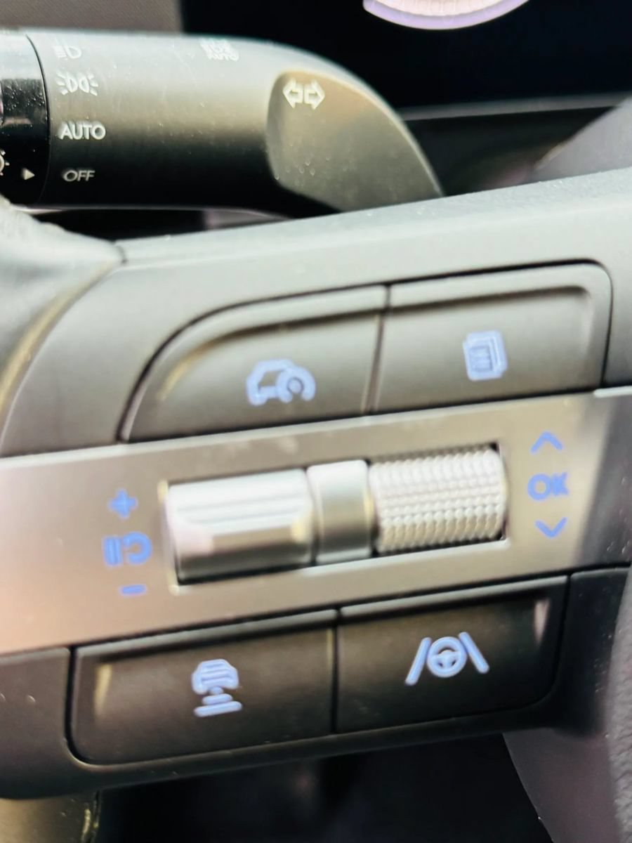 Used 2026 Hyundai Kona SEL Sport FWD image 5