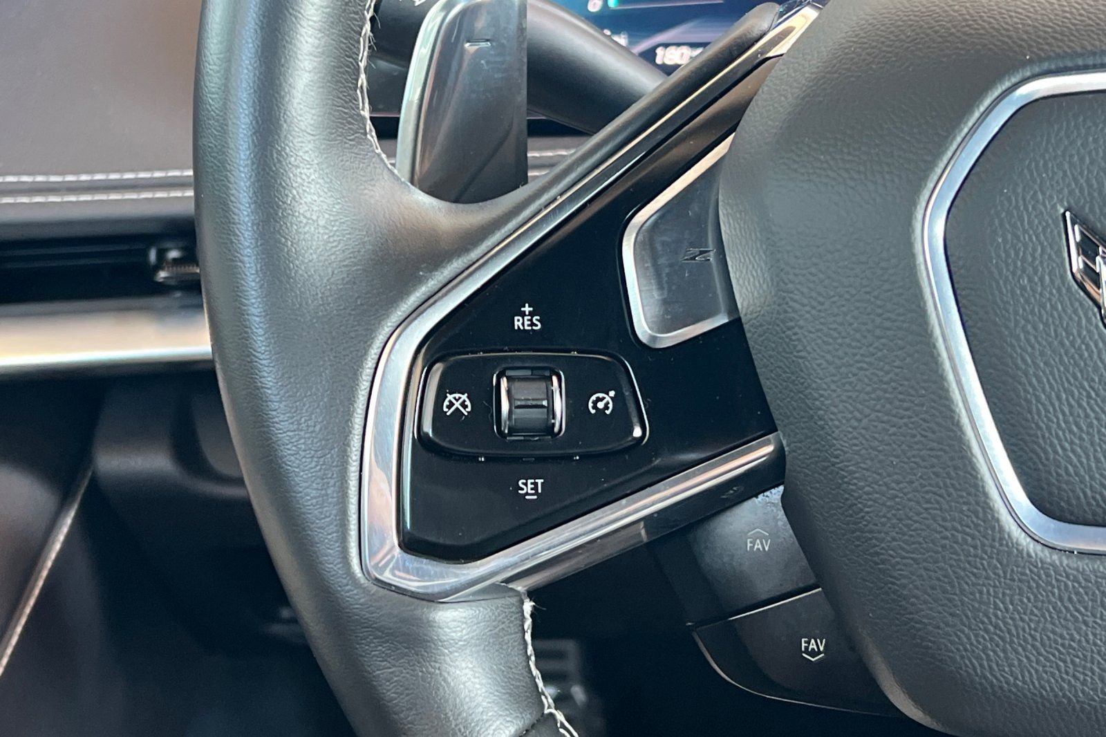 Used 2022 Chevrolet Corvette Stingray Preferred Cpe w/ Z51 Performance Package image 24