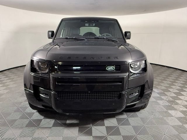 Used 2023 Land Rover Defender 110 V8 AWD/4WD image 10