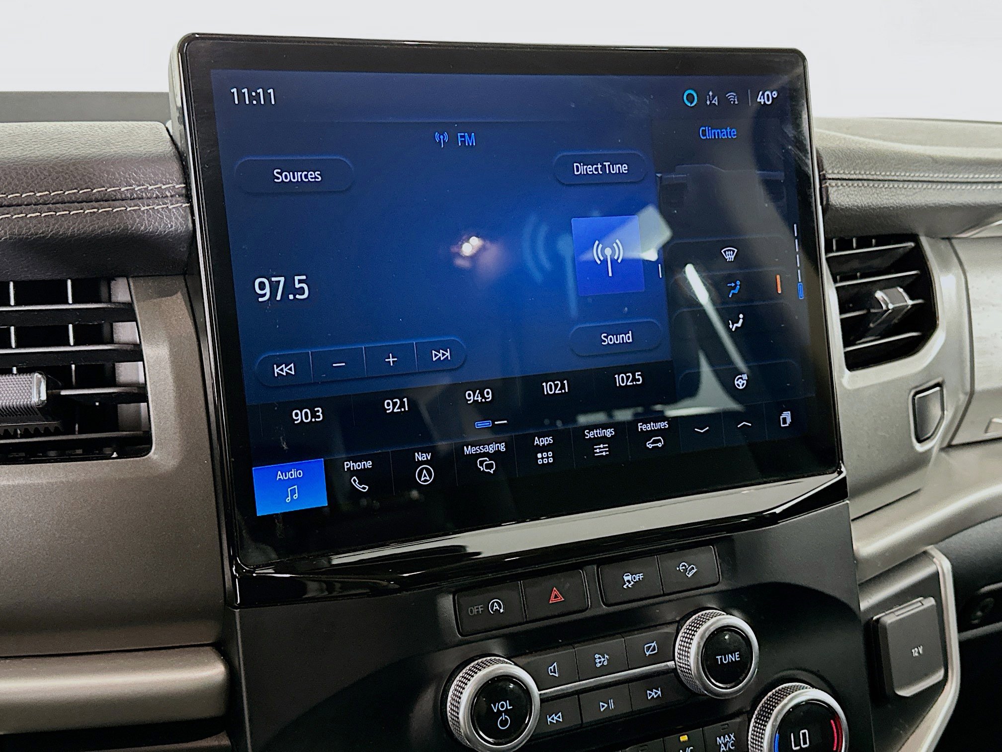 Used 2024 Ford Expedition XLT image 21