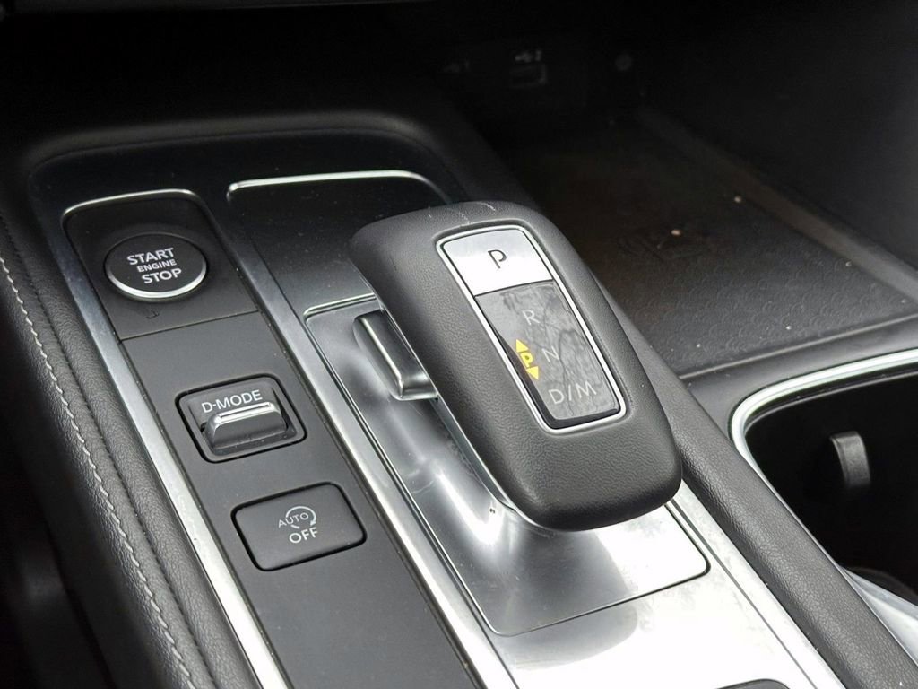 Used 2024 INFINITI QX60 Luxe w/ Performance Audio Package image 32