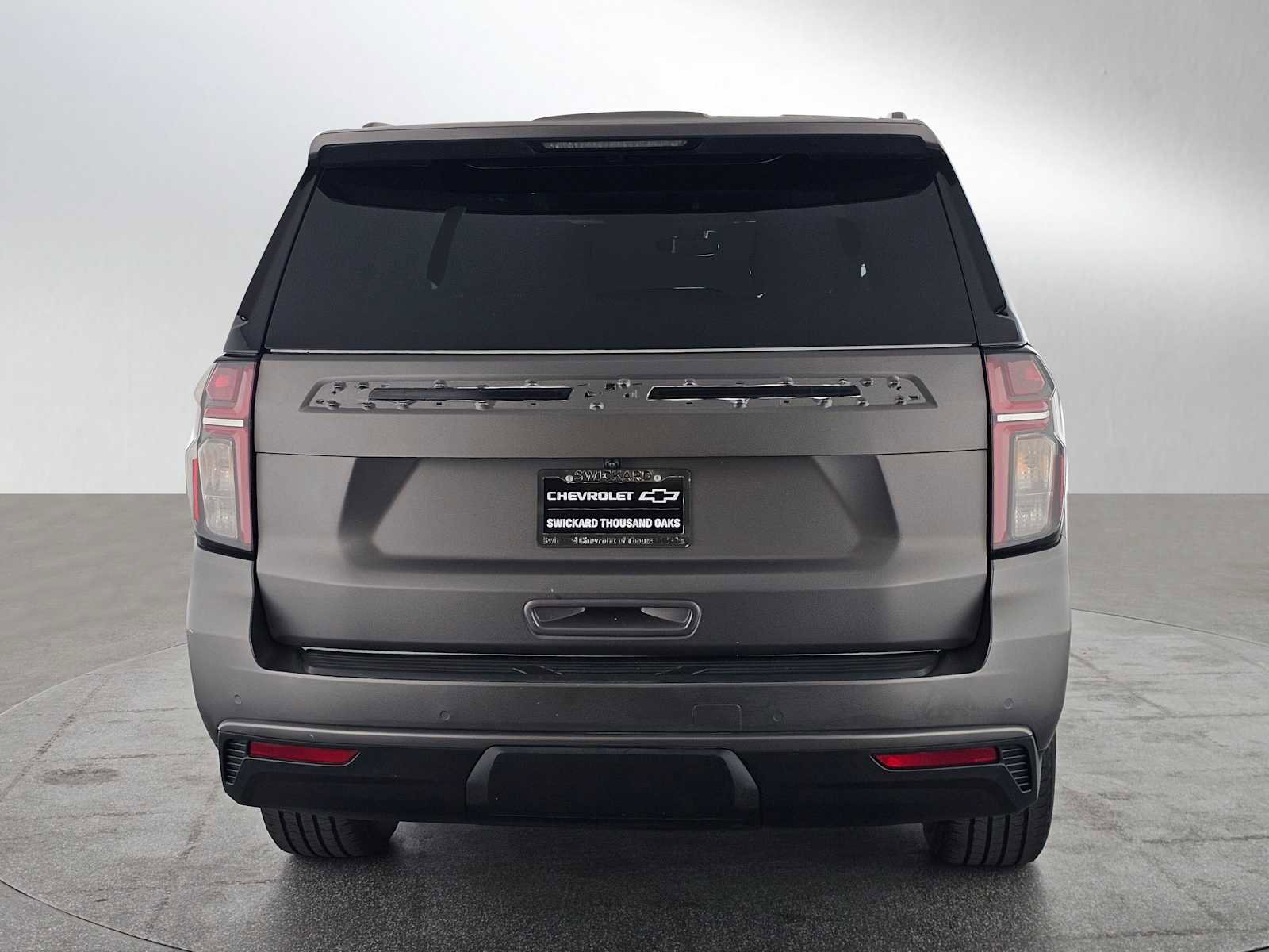Used 2021 Chevrolet Suburban LT w/ Rear Media and Nav Package AWD/4WD image 4