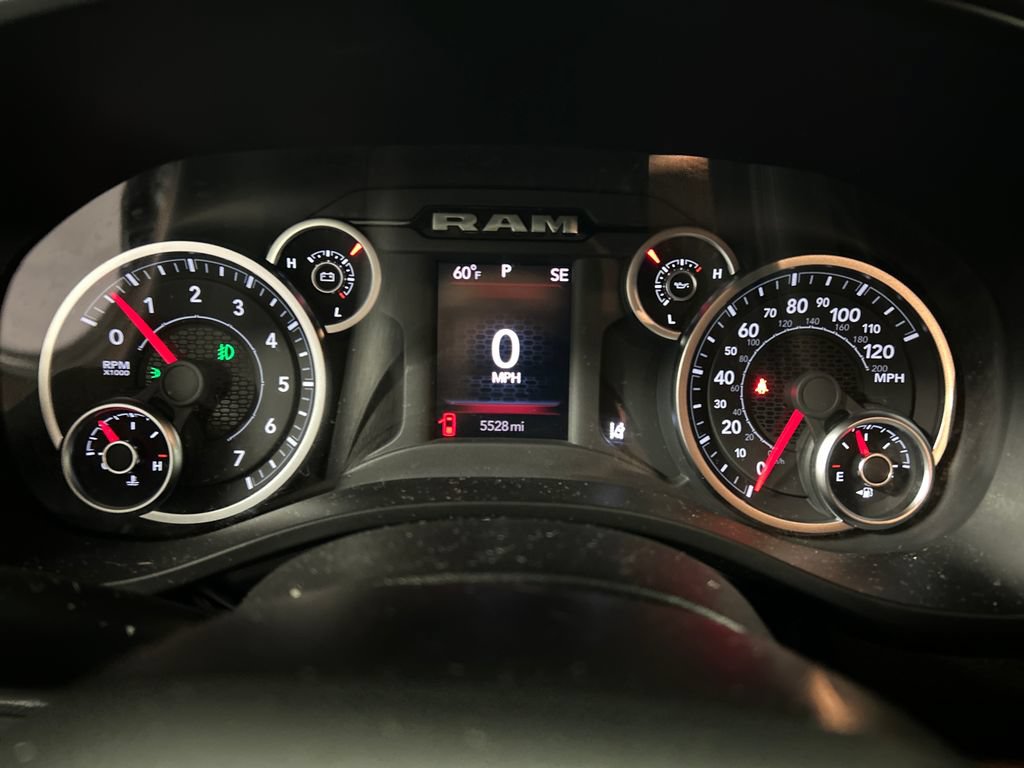 Used 2025 RAM 1500 Big Horn AWD/4WD image 15