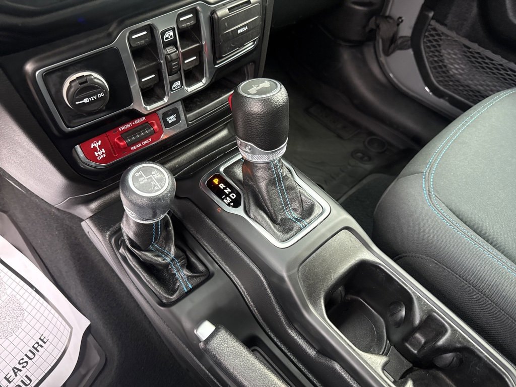 Used 2022 Jeep Wrangler Unlimited Rubicon 4xe w/ Cold Weather Group image 29