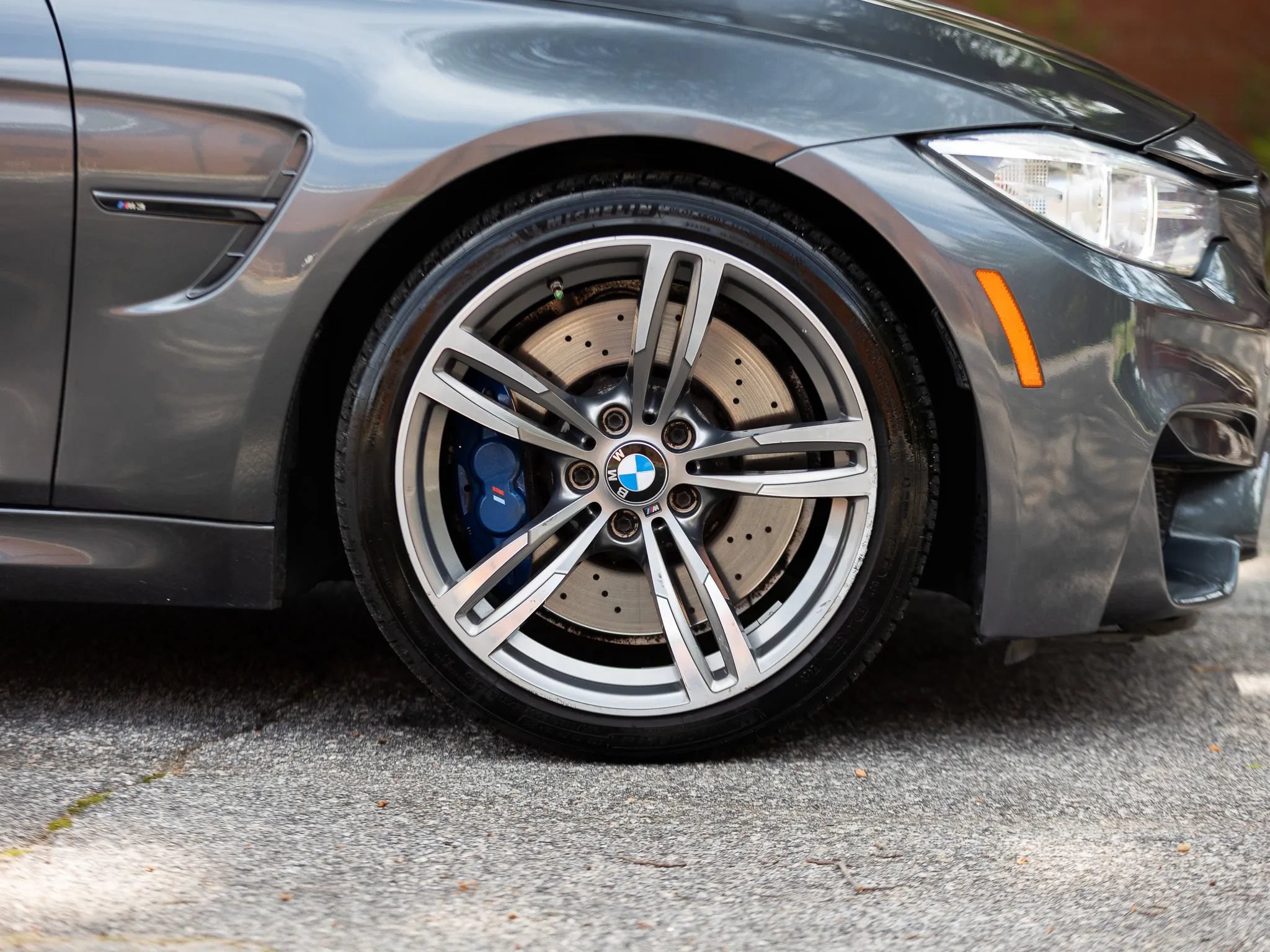 Used 2016 BMW M3 RWD image 15