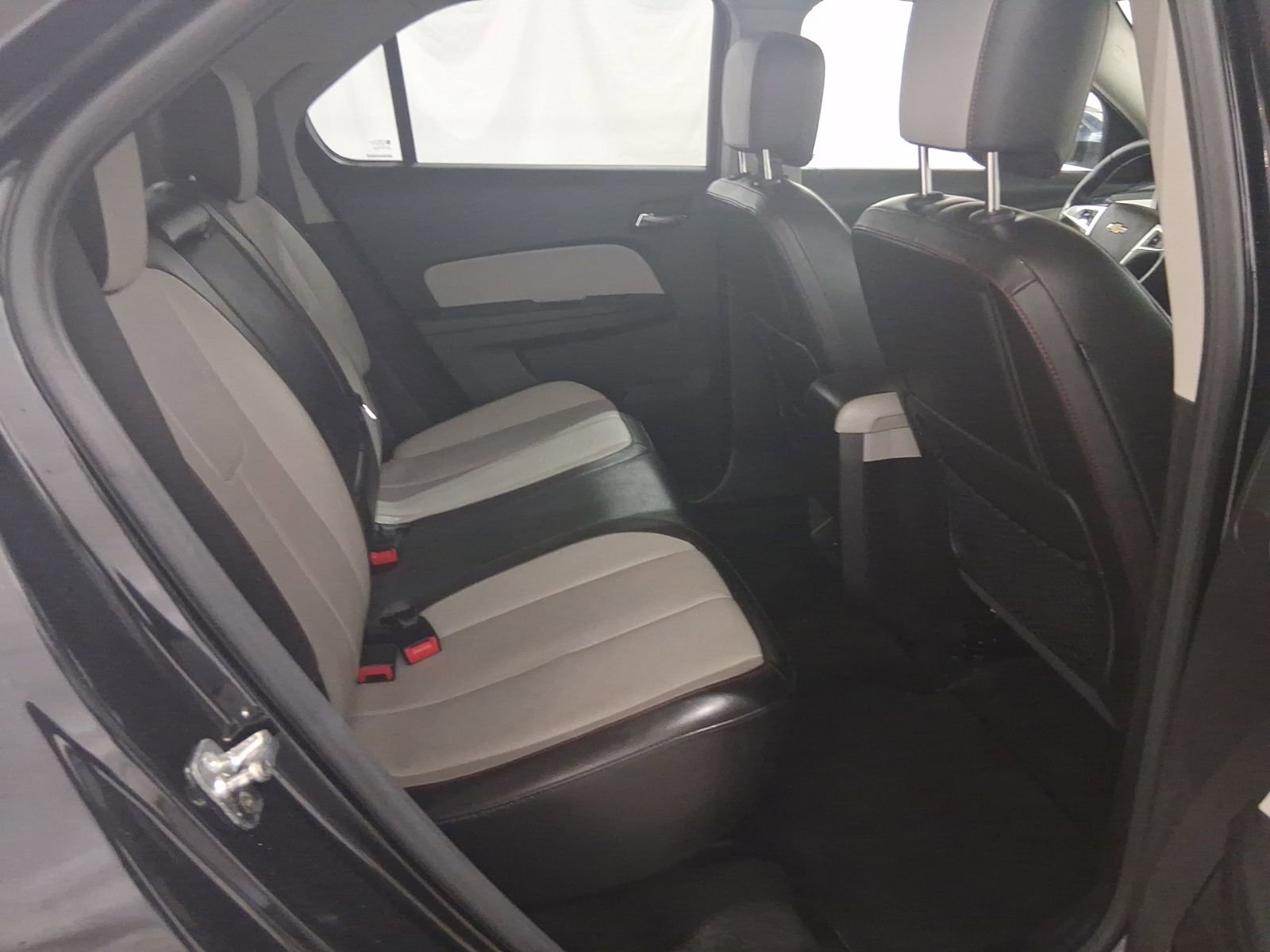 Used 2015 Chevrolet Equinox LTZ image 16