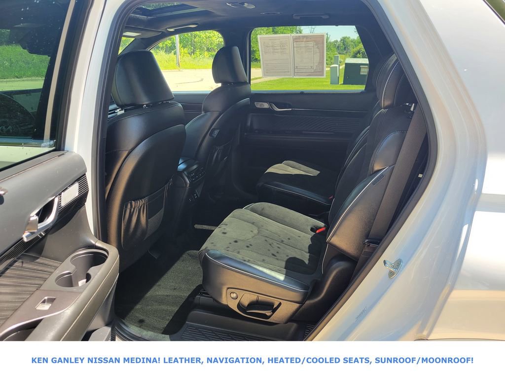 Used 2024 Hyundai Palisade Calligraphy AWD/4WD image 42