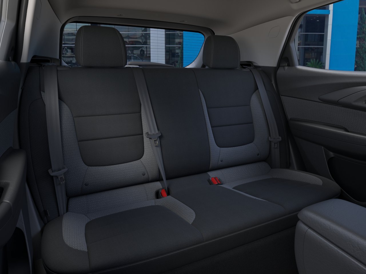 New 2026 Chevrolet TrailBlazer LT w/ LT Cold Weather Package FWD image 17