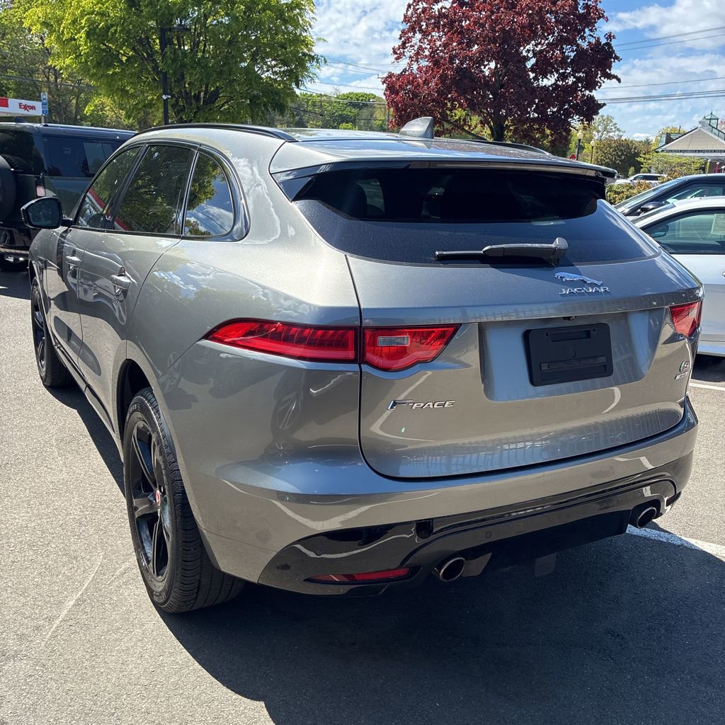Used 2018 Jaguar F-PACE S AWD/4WD image 2