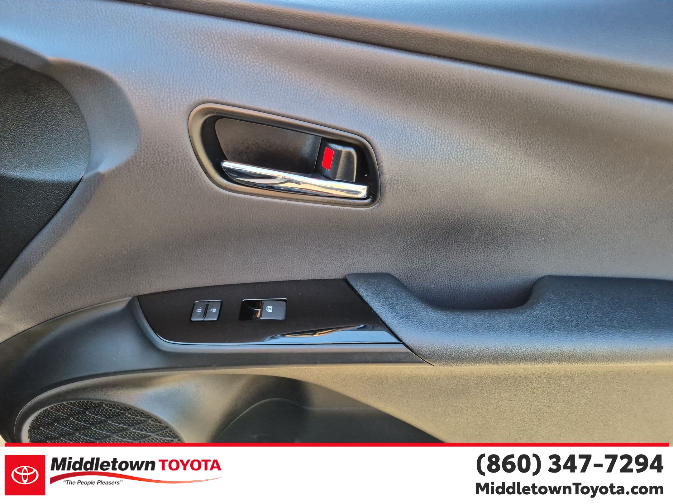 Used 2018 Toyota Prius Prime Advanced FWD image 34