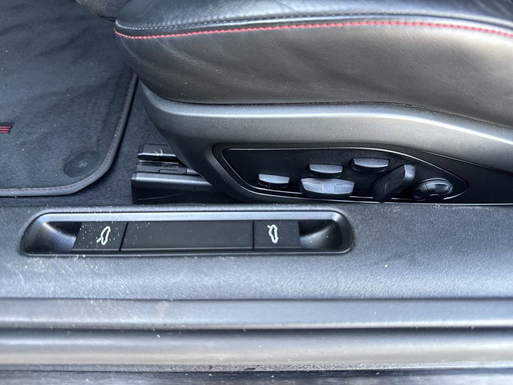 Used 2022 Porsche 911 Carrera GTS image 8