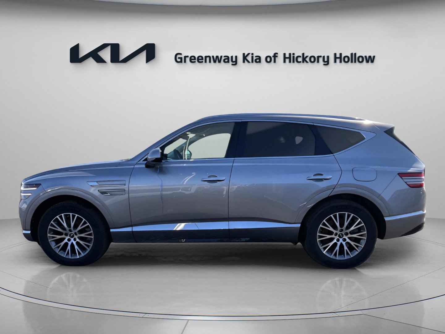 Used 2024 Genesis GV80 2.5T AWD/4WD image 4