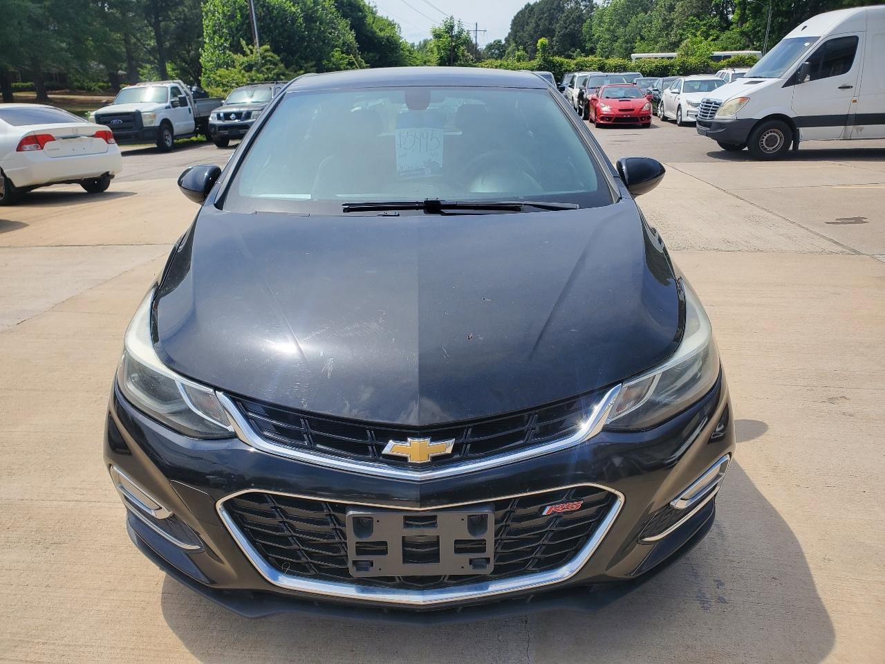 Used 2017 Chevrolet Cruze LT w/ RS Package FWD image 2