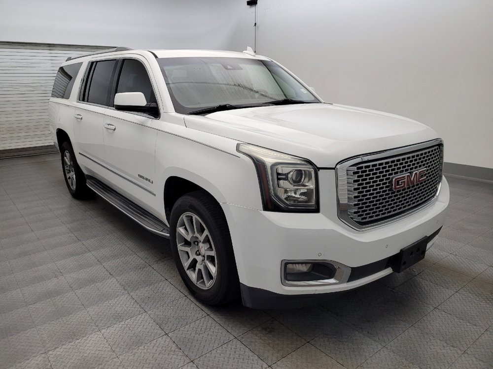 Used 2015 GMC Yukon XL Denali w/ Open Road Package RWD image 13