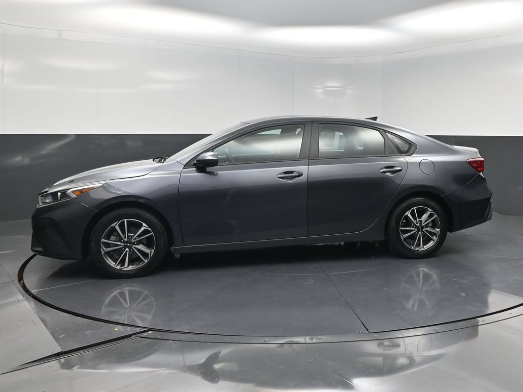Used 2024 Kia Forte LXS FWD image 3
