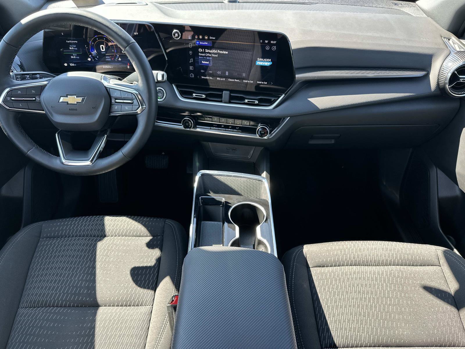 Certified 2025 Chevrolet Equinox LT FWD image 12