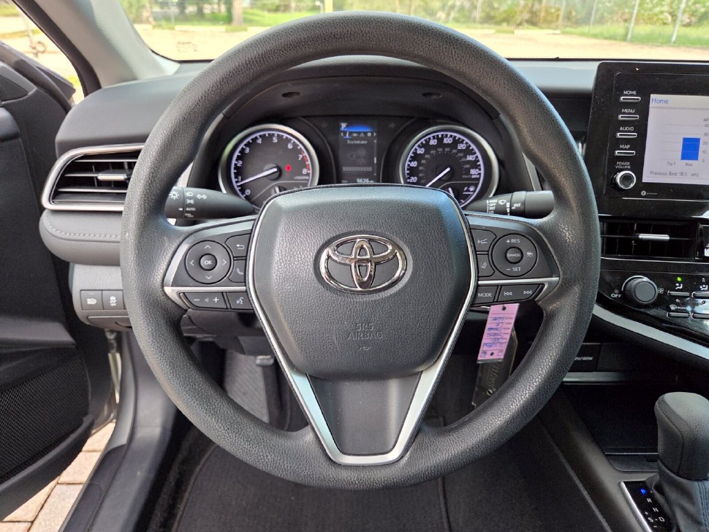 Certified 2021 Toyota Camry LE FWD image 28