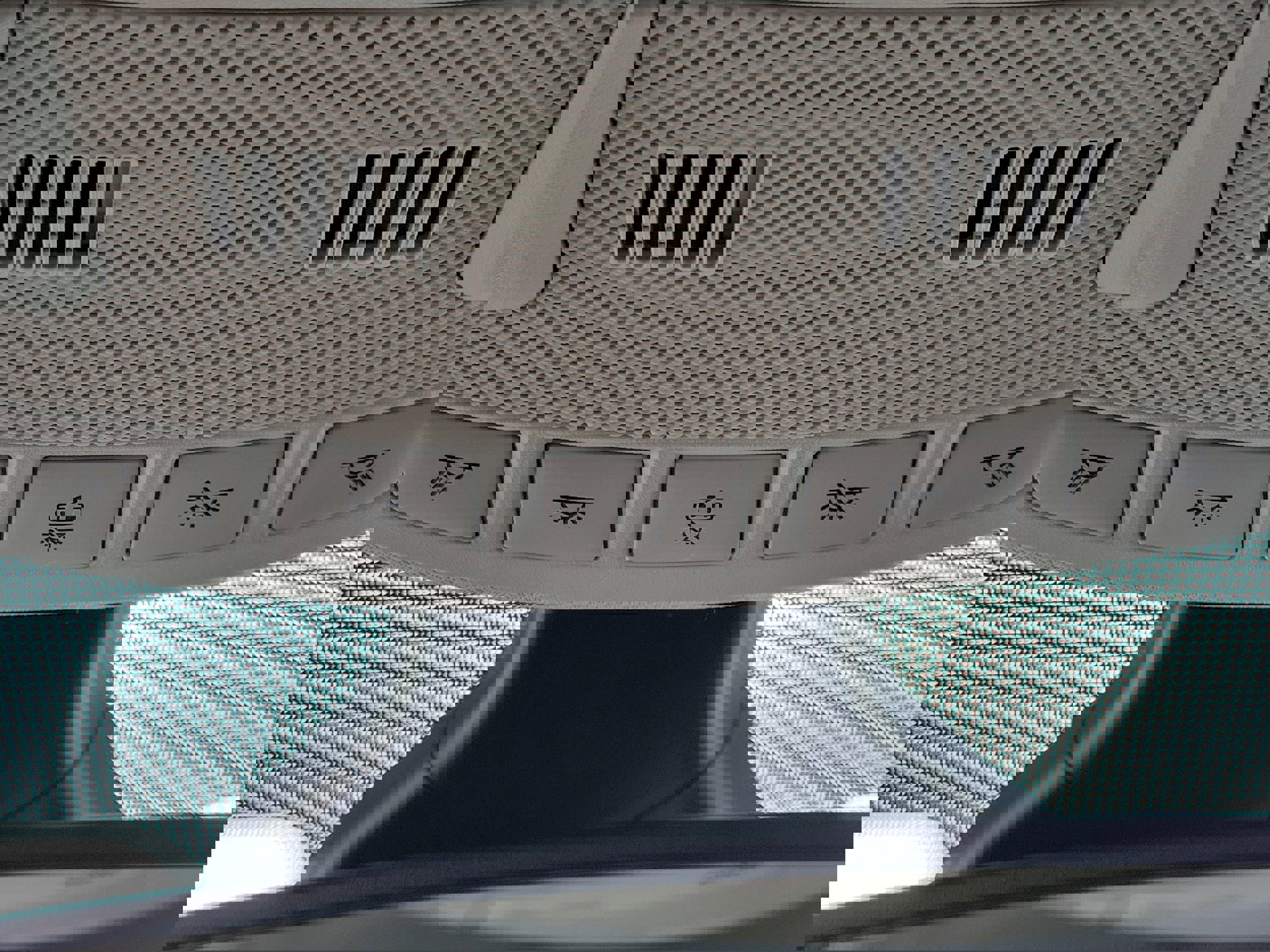 Used 2024 Ford Edge SEL w/ Convenience Package image 31