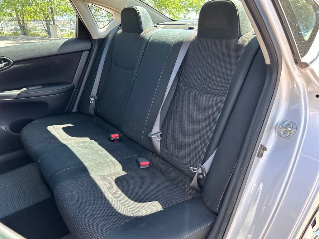 Used 2019 Nissan Sentra S FWD image 17