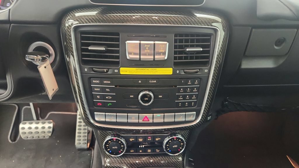 Used 2017 Mercedes-Benz G 550 Squared image 26