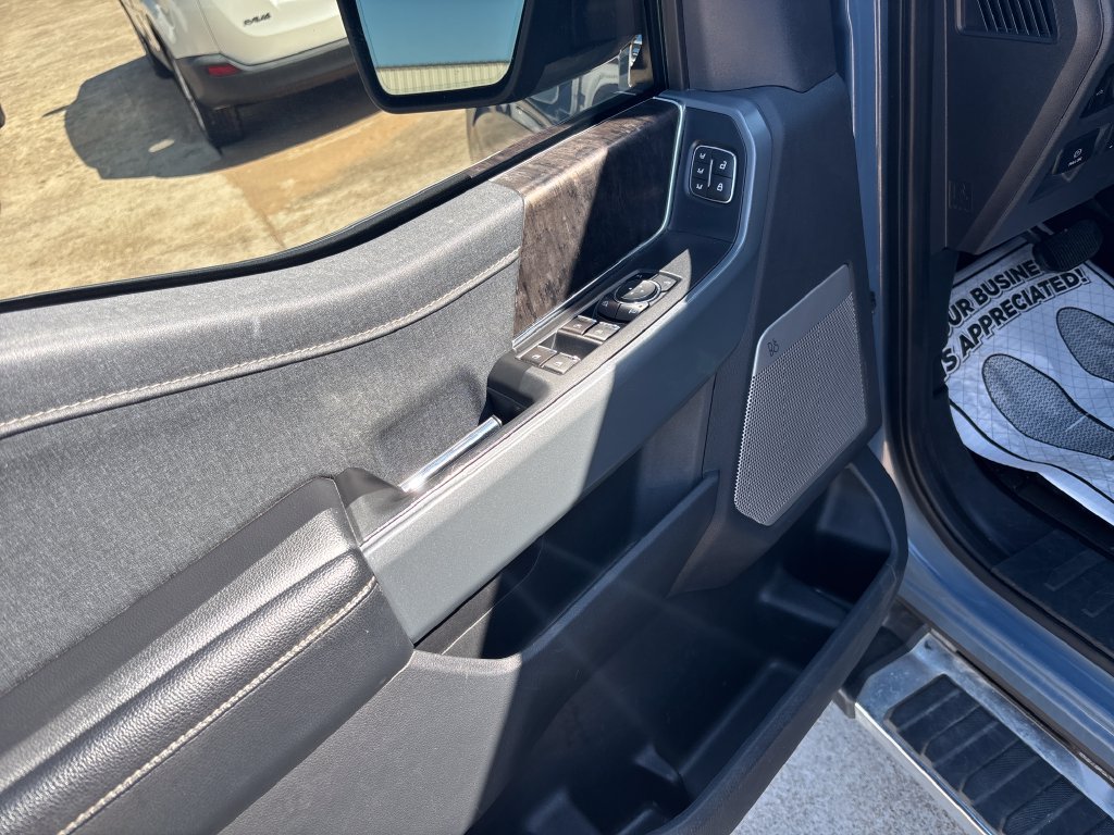 Used 2023 Ford F150 Lariat AWD/4WD image 13