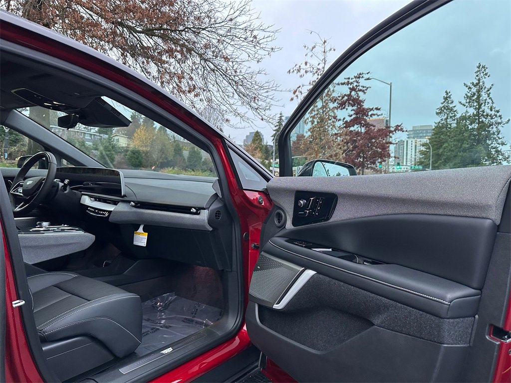 New 2026 Cadillac Optiq Sport 2 image 11