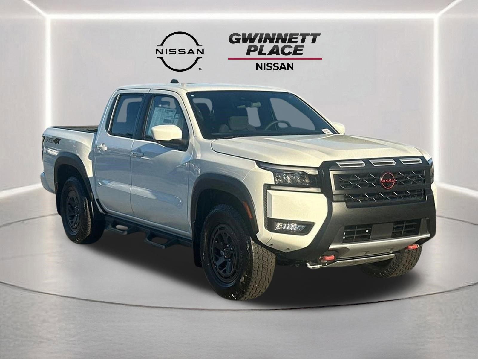 New 2026 Nissan Frontier PRO-4X w/ Pro-4x Convenience Package image 3