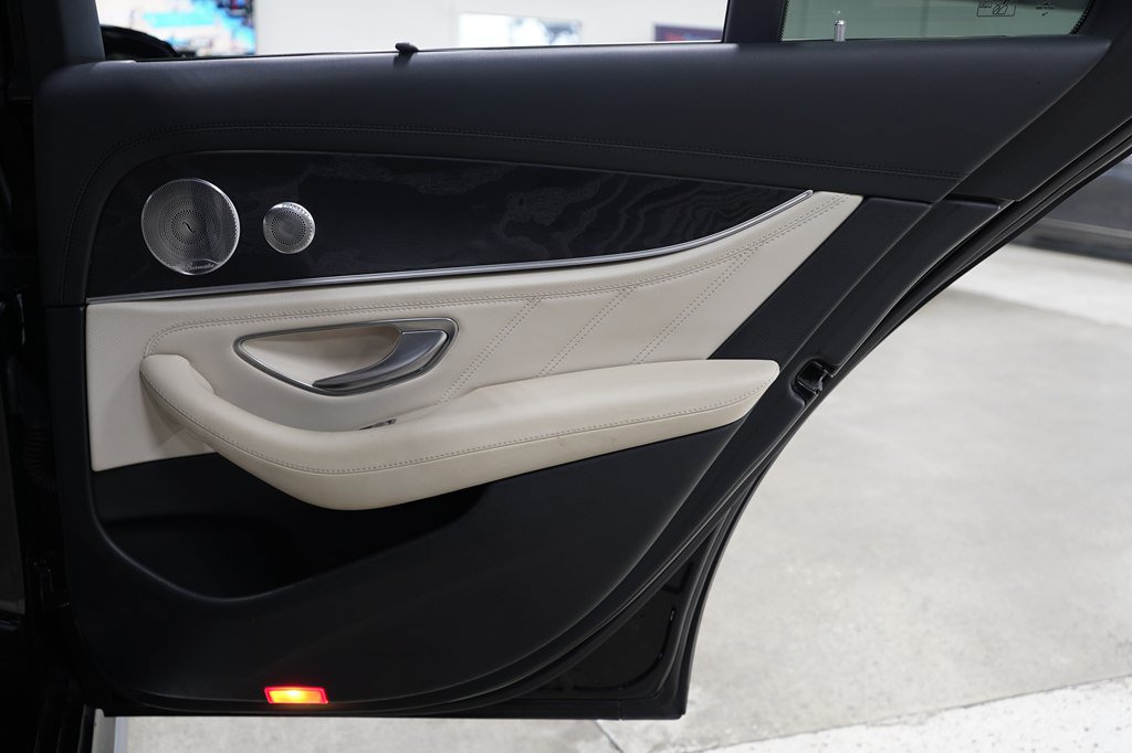 Used 2019 Mercedes-Benz E 63 AMG S image 27